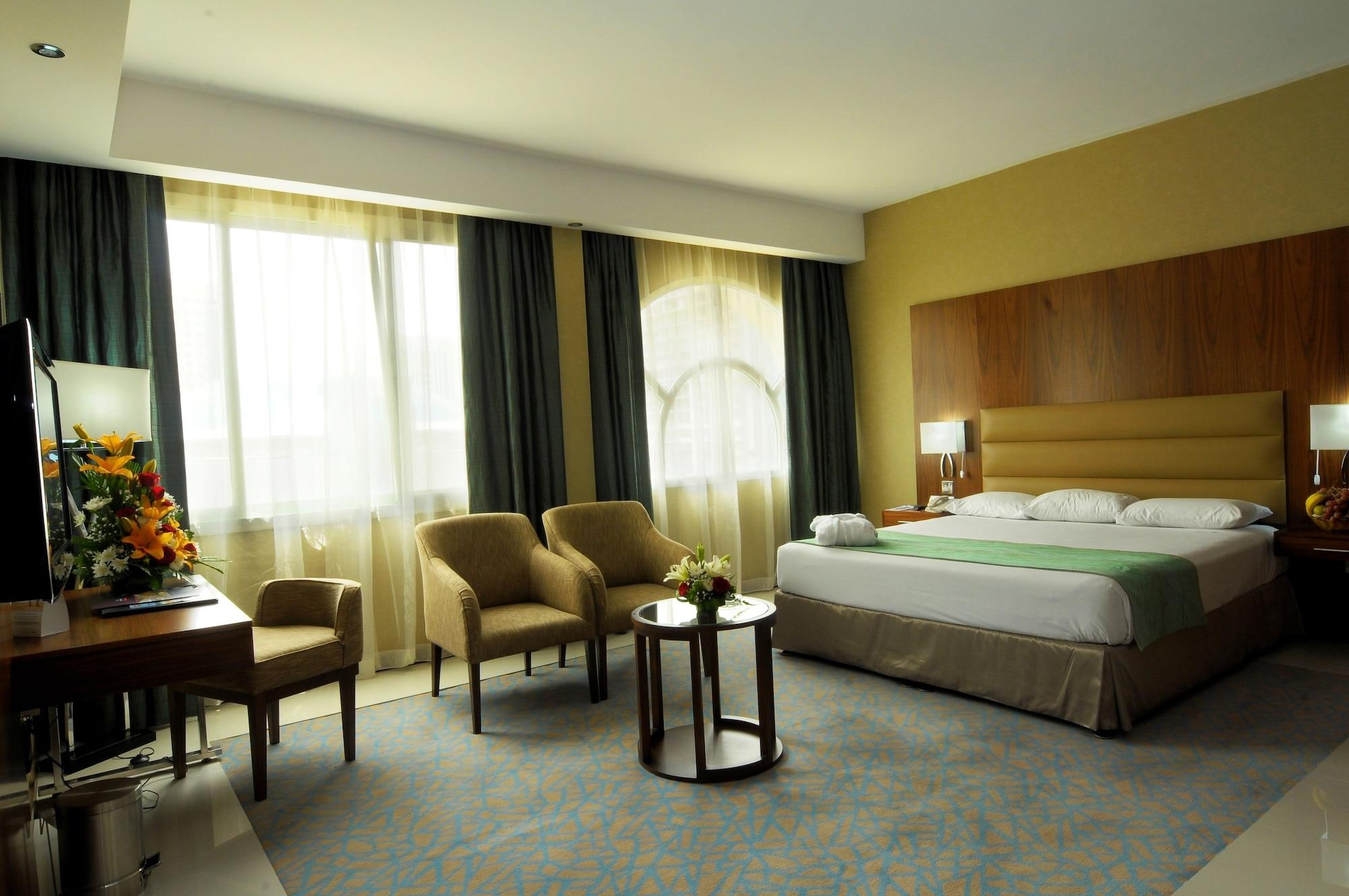 Howard Johnson By Wyndham Abu Dhabi Downtown Kültér fotó