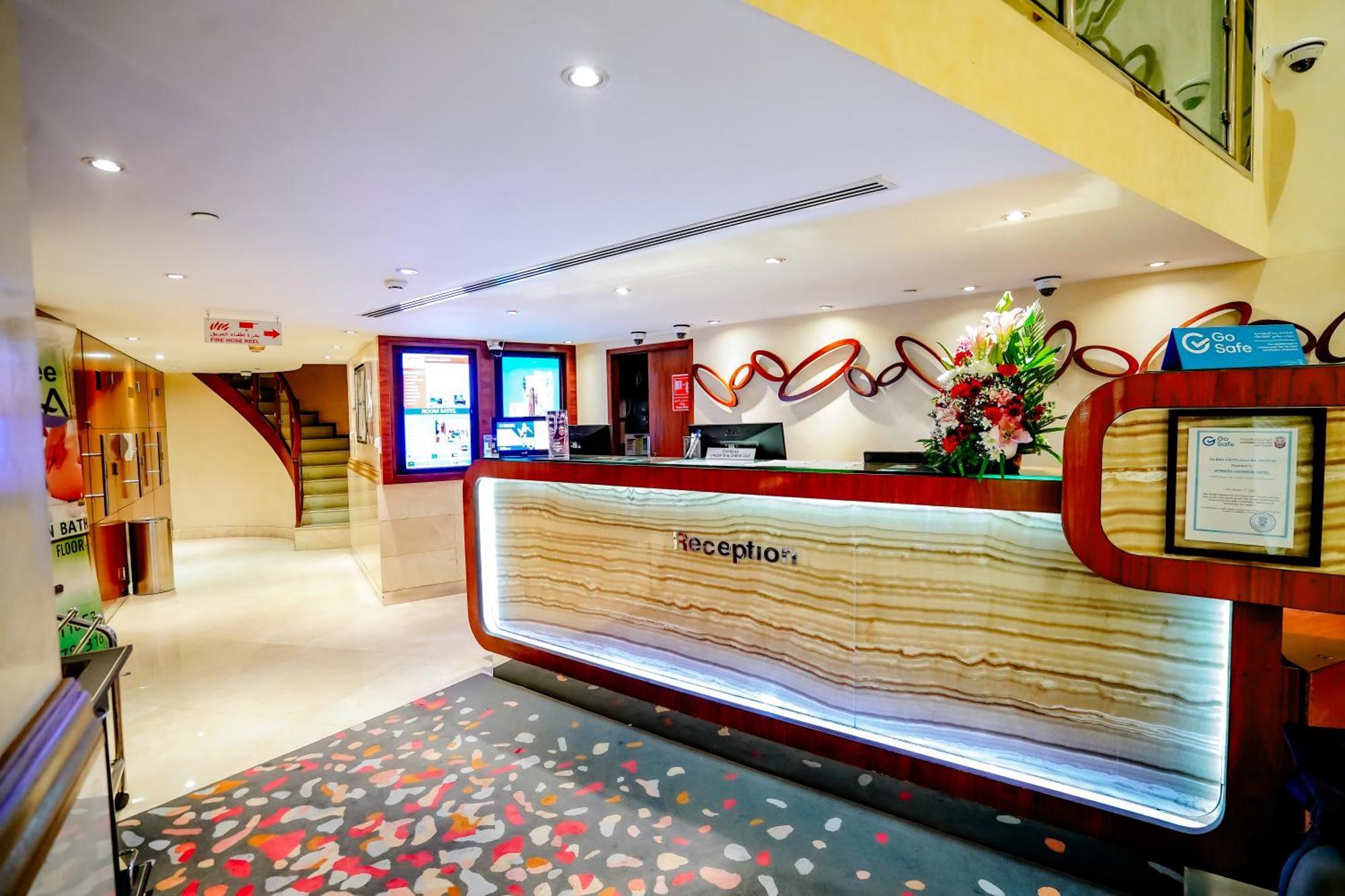 Howard Johnson By Wyndham Abu Dhabi Downtown Kültér fotó
