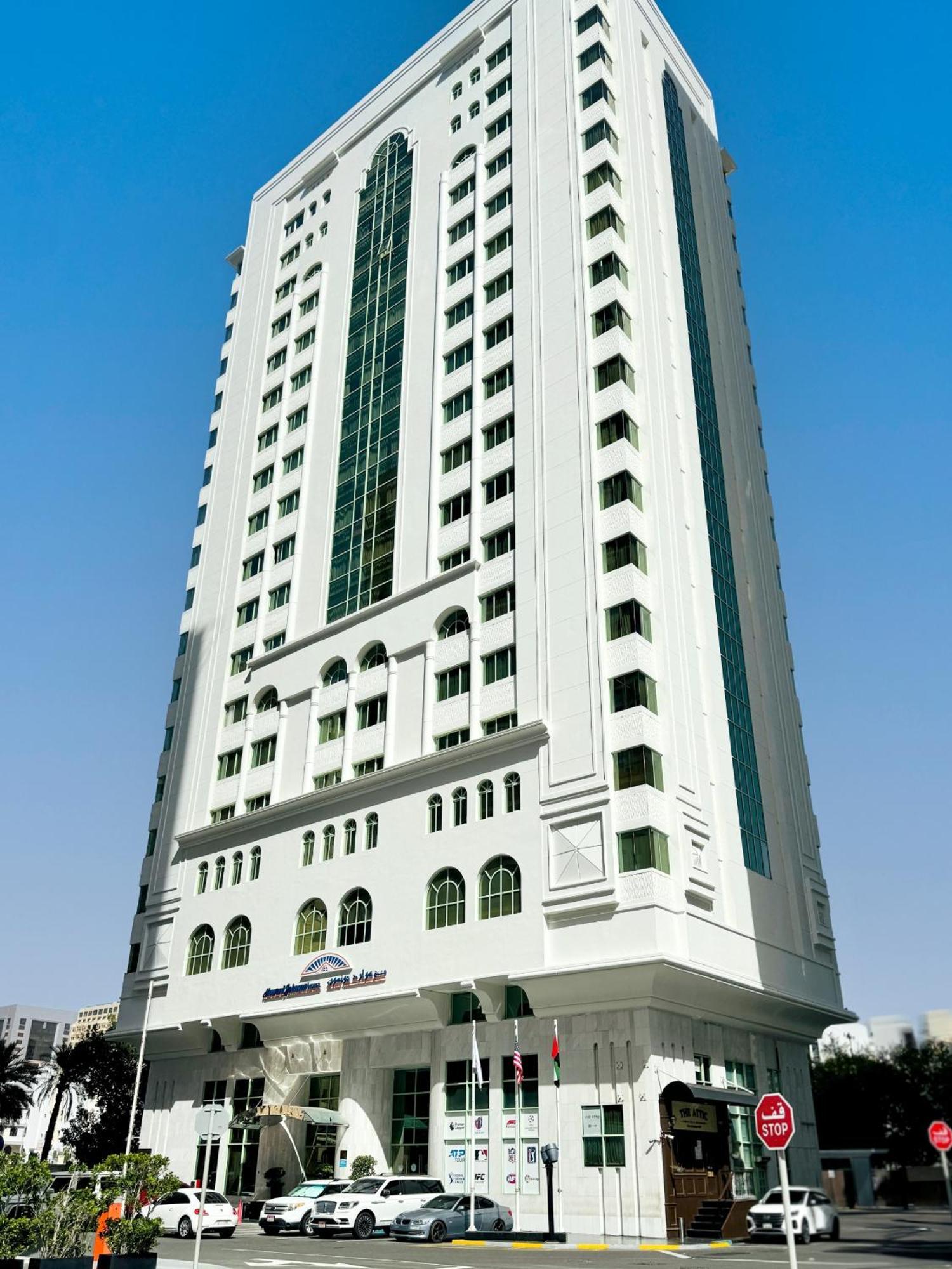 Howard Johnson By Wyndham Abu Dhabi Downtown Kültér fotó
